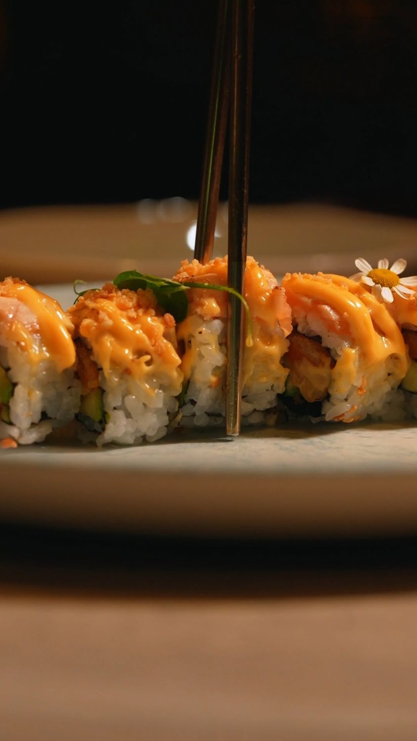 Tavola condivisa da Sushi Kòbbo
